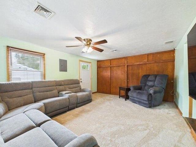 House for sale in Taunton, Bristol County