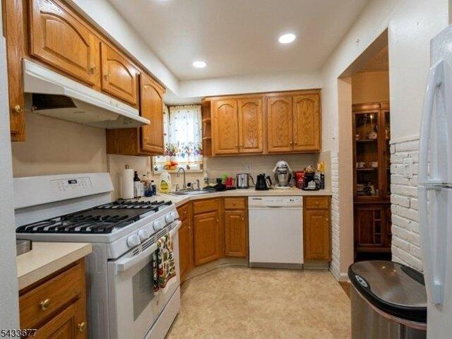 House for sale in Teaneck, New Jersey