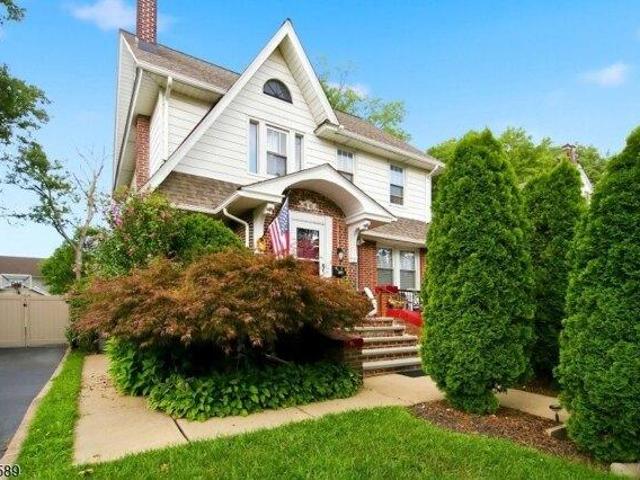 House for sale in Teaneck Township, Bergen County