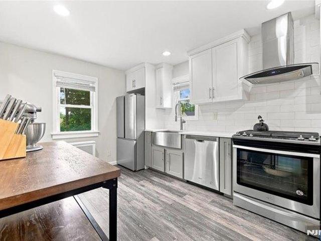 House for sale in Manordome, Teaneck Township