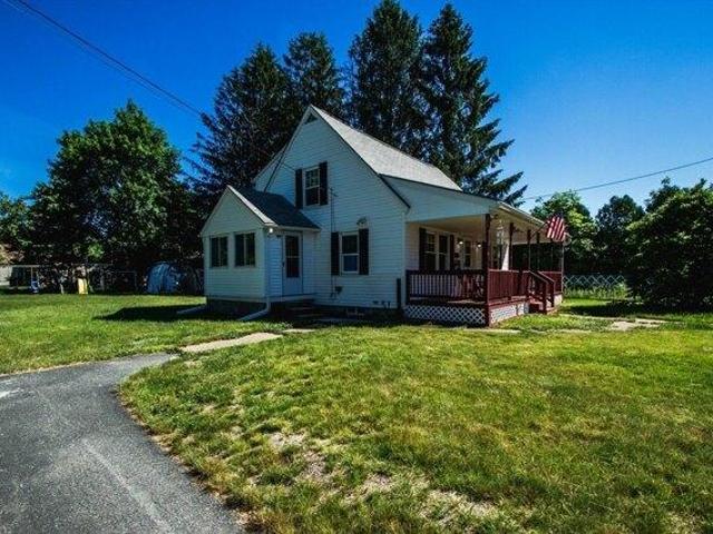 House for sale in Baldwinville, Massachusetts