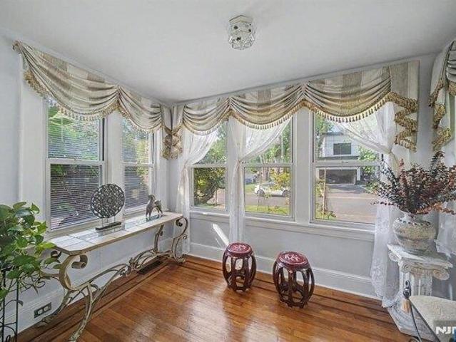 House for sale in Tenafly, New Jersey