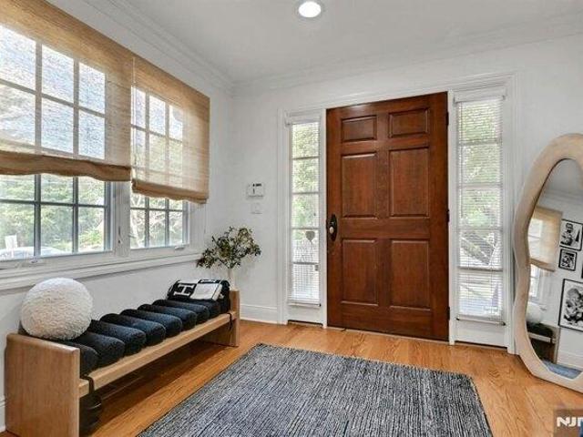 House for sale in Tenafly, New Jersey