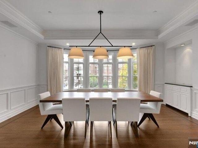 House for sale in Tenafly, New Jersey
