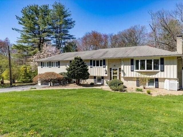 House for sale in Tewksbury, Massachusetts