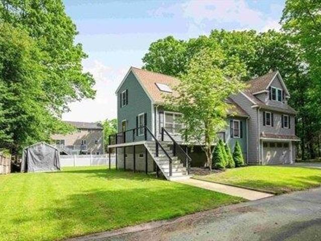 House for sale in Tewksbury, Massachusetts