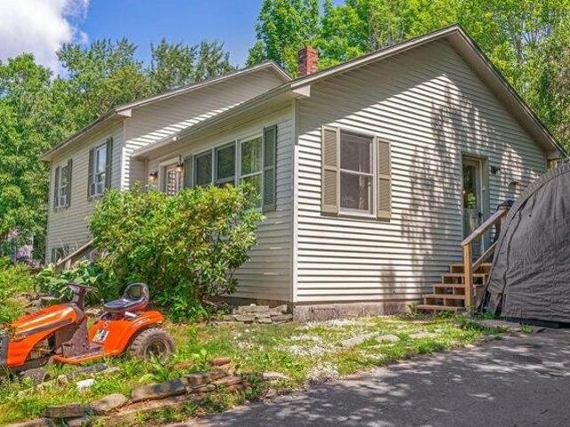 House for sale in Thomaston, Maine