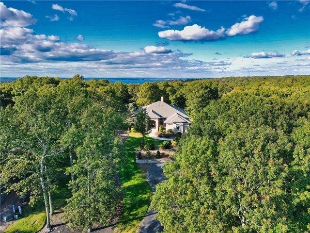 House for sale in Tiverton, Rhode Island