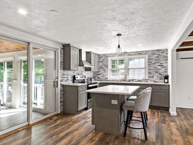 House for sale in Tiverton, Rhode Island