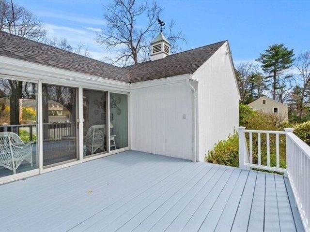 House for sale in Topsfield, Massachusetts