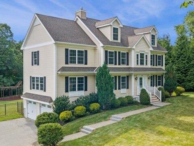 House for sale in Topsfield, Massachusetts