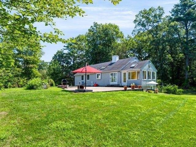 House for sale in Topsfield, Massachusetts