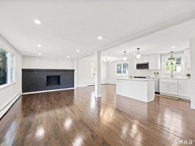 House for sale in Torrington, Northwest Hills Planning Region