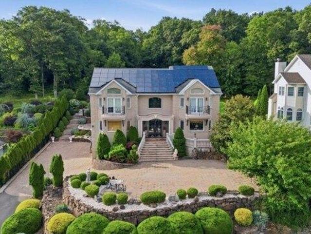 House for sale in Passaic, New Jersey