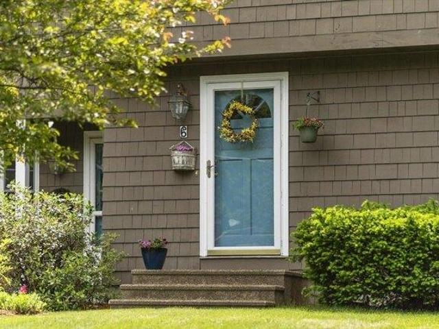 House for sale in Townsend, Massachusetts