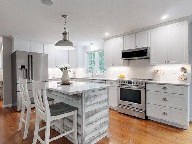 House for sale in Townsend, Massachusetts