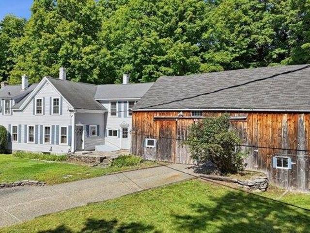House for sale in Townsend, Middlesex County