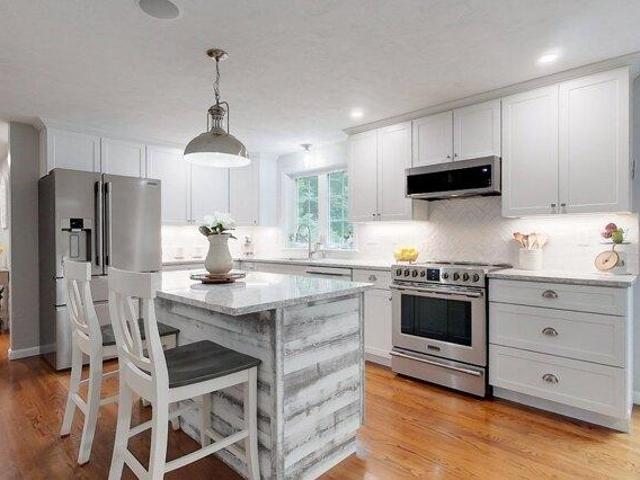 House for sale in Townsend, Middlesex County