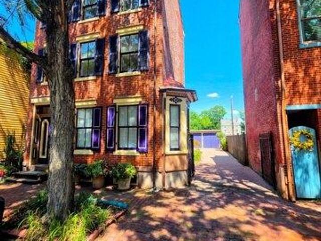 House for sale in Trenton, New Jersey