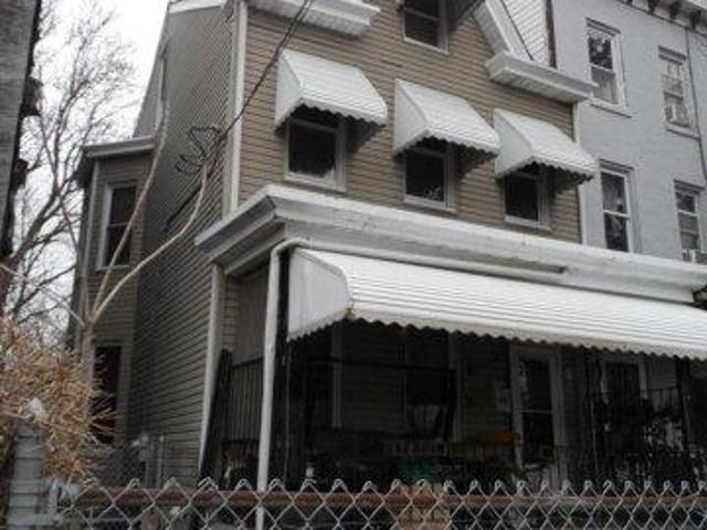 House for sale in Trenton, New Jersey