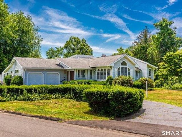 House for sale in Trumbull, Connecticut