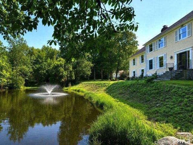 House for sale in Trumbull, Connecticut