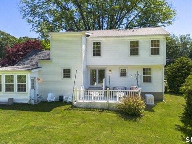 House for sale in Trumbull, Connecticut