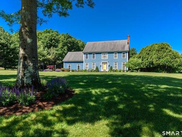 House for sale in Trumbull, Connecticut