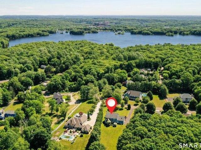 House for sale in Trumbull, Connecticut