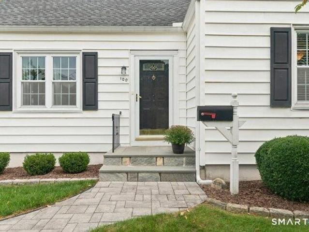 House for sale in Long Hill, Trumbull