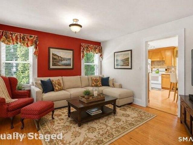 House for sale in Long Hill, Trumbull