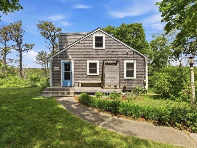 House for sale in North Truro, Massachusetts
