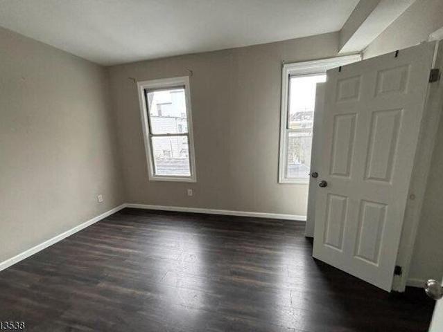 House for sale in Hudson, New Jersey
