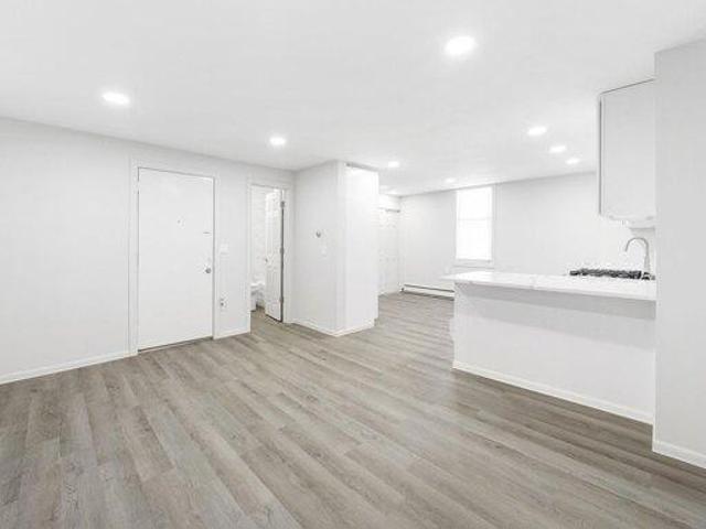 House for sale in Hudson, New Jersey