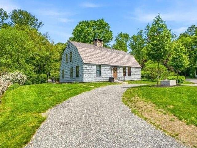 House for sale in Upton, Massachusetts