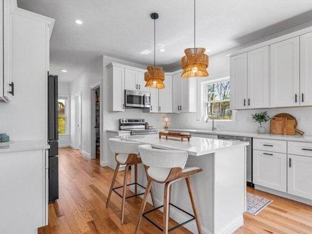 House for sale in North Uxbridge, Massachusetts