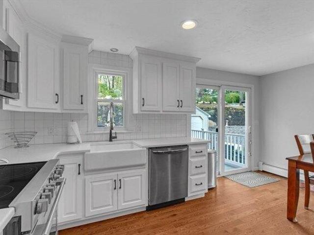 House for sale in North Uxbridge, Massachusetts