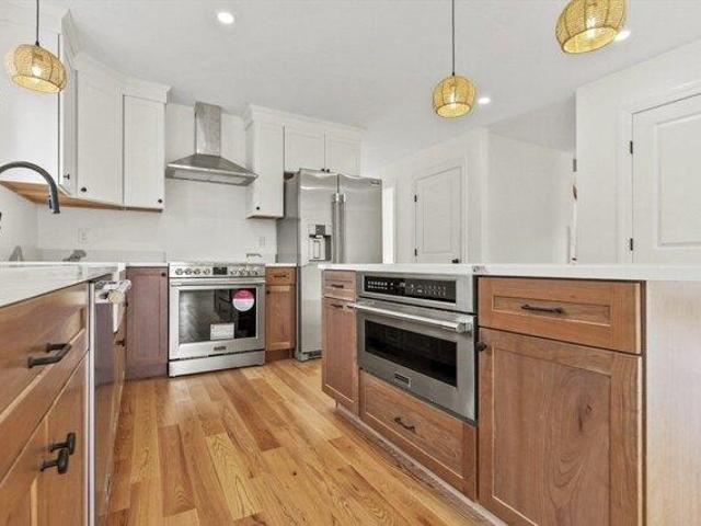 House for sale in North Uxbridge, Massachusetts