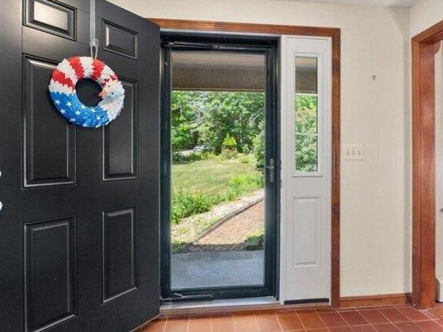 House for sale in North Uxbridge, Massachusetts