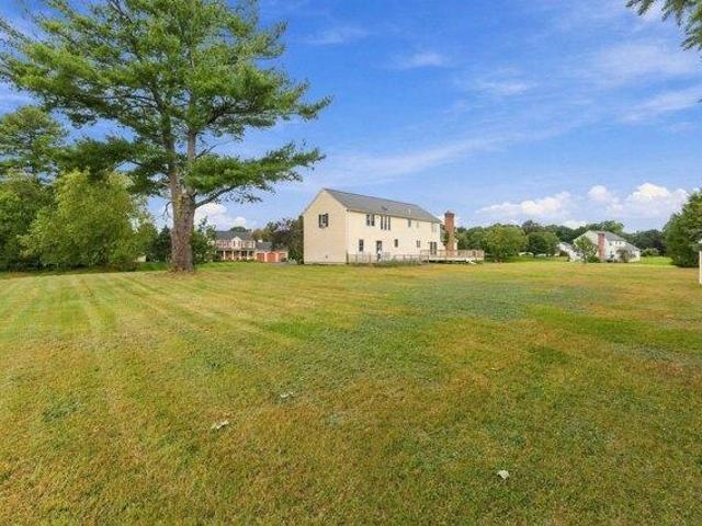 House for sale in Wheelockville, Uxbridge