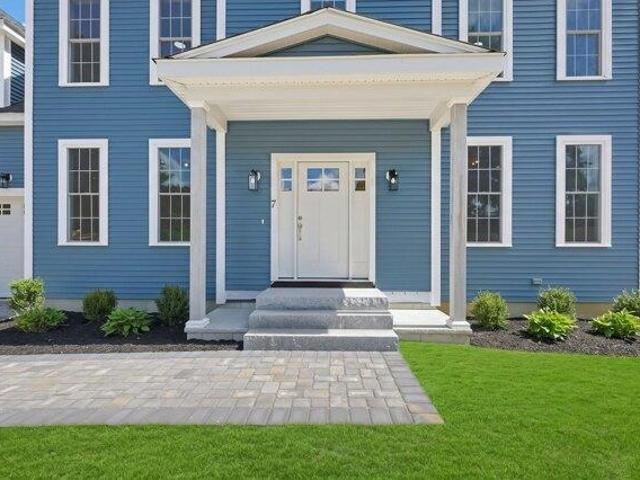 House for sale in Uxbridge, Worcester County