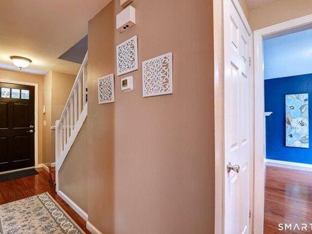 House for sale in Vernon Center, Vernon