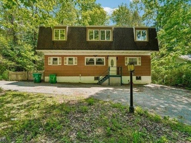 House for sale in Glenwood, New Jersey