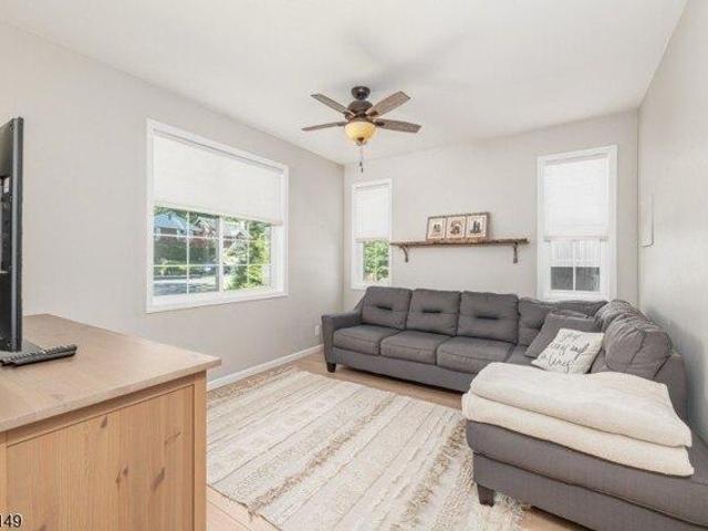 House for sale in Glenwood, New Jersey