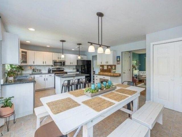 House for sale in Glenwood, New Jersey