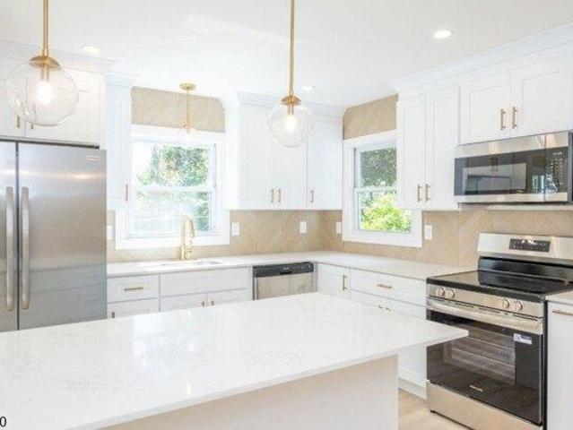 House for sale in Glenwood, New Jersey