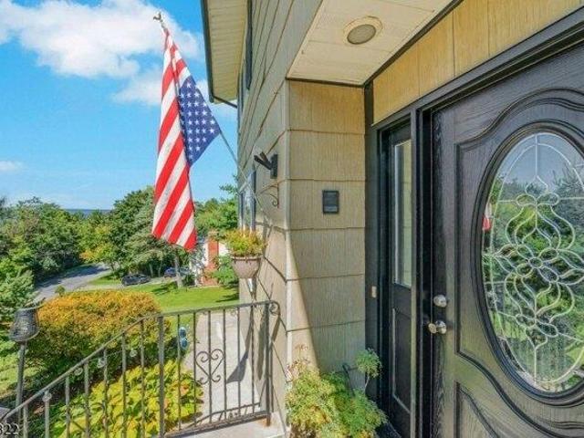 House for sale in Independence Corner, Vernon Township