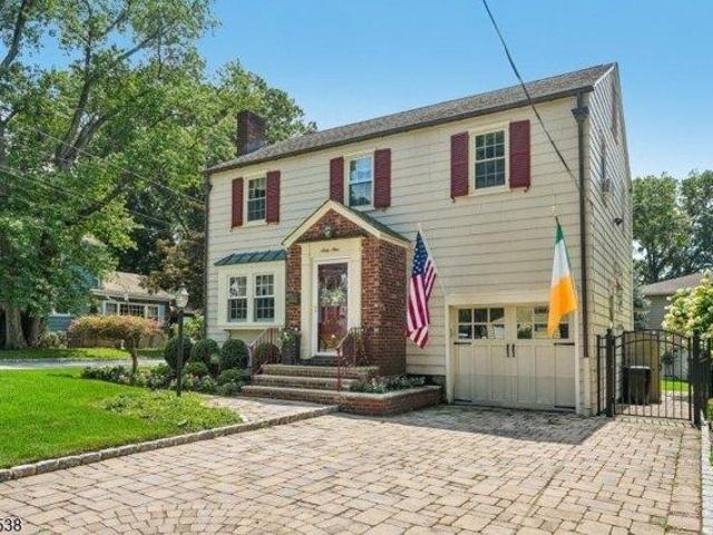 House for sale in Wedgewood Gardens, Verona