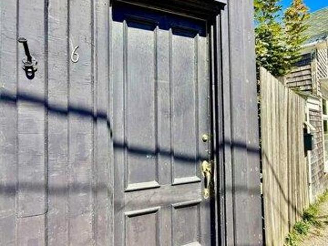 House for sale in Vinalhaven, Maine