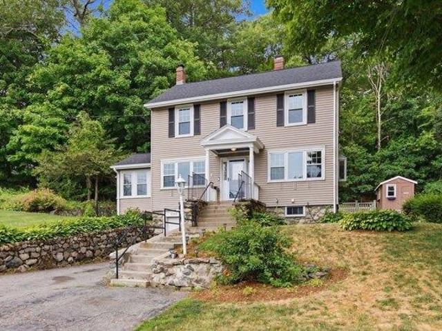House for sale in Wakefield, Massachusetts